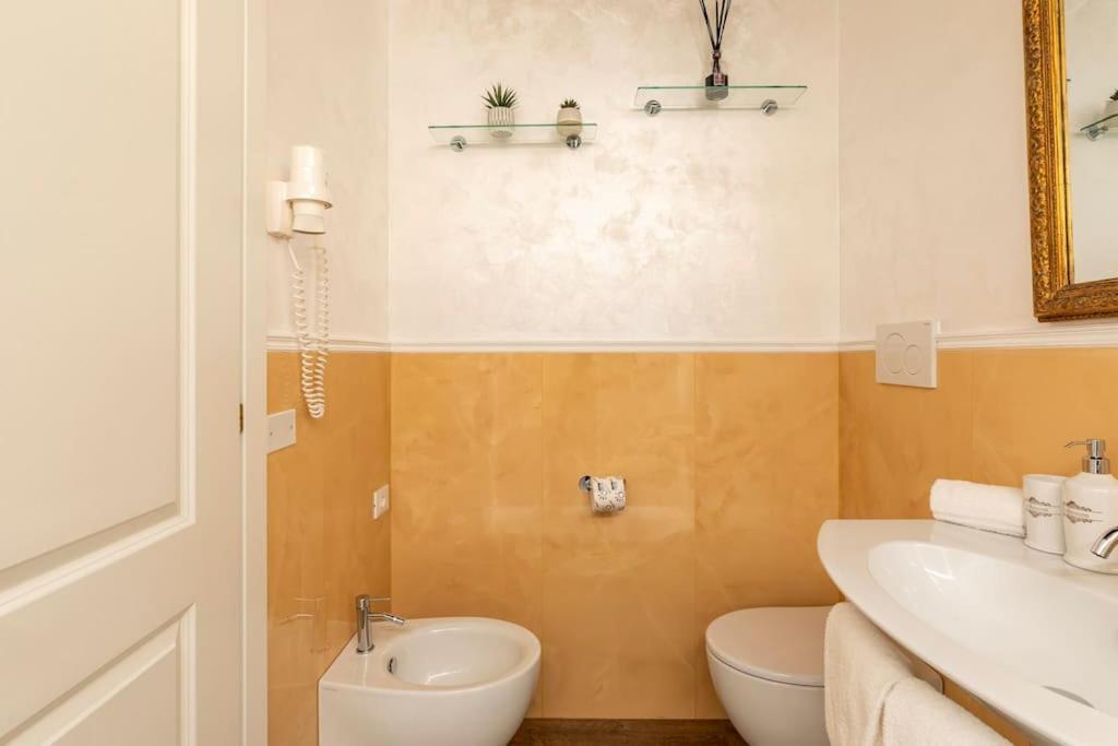 Frattina Elegance Suite Rome Exterior photo